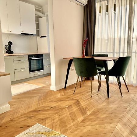Bel Dom - The Park, Luxury 2 Rooms Apartment With Panorama คลูจ-นาโปกา ภายนอก รูปภาพ