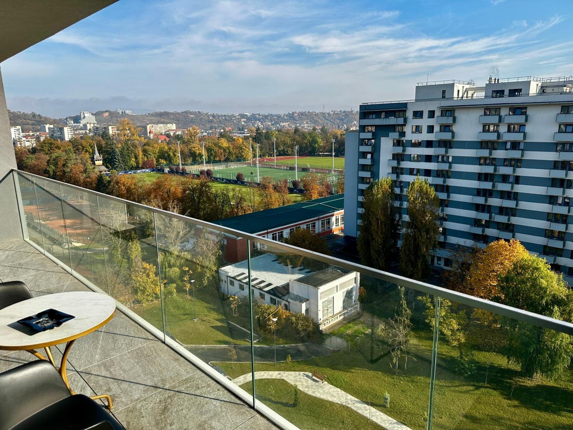 Bel Dom - The Park, Luxury 2 Rooms Apartment With Panorama คลูจ-นาโปกา ภายนอก รูปภาพ